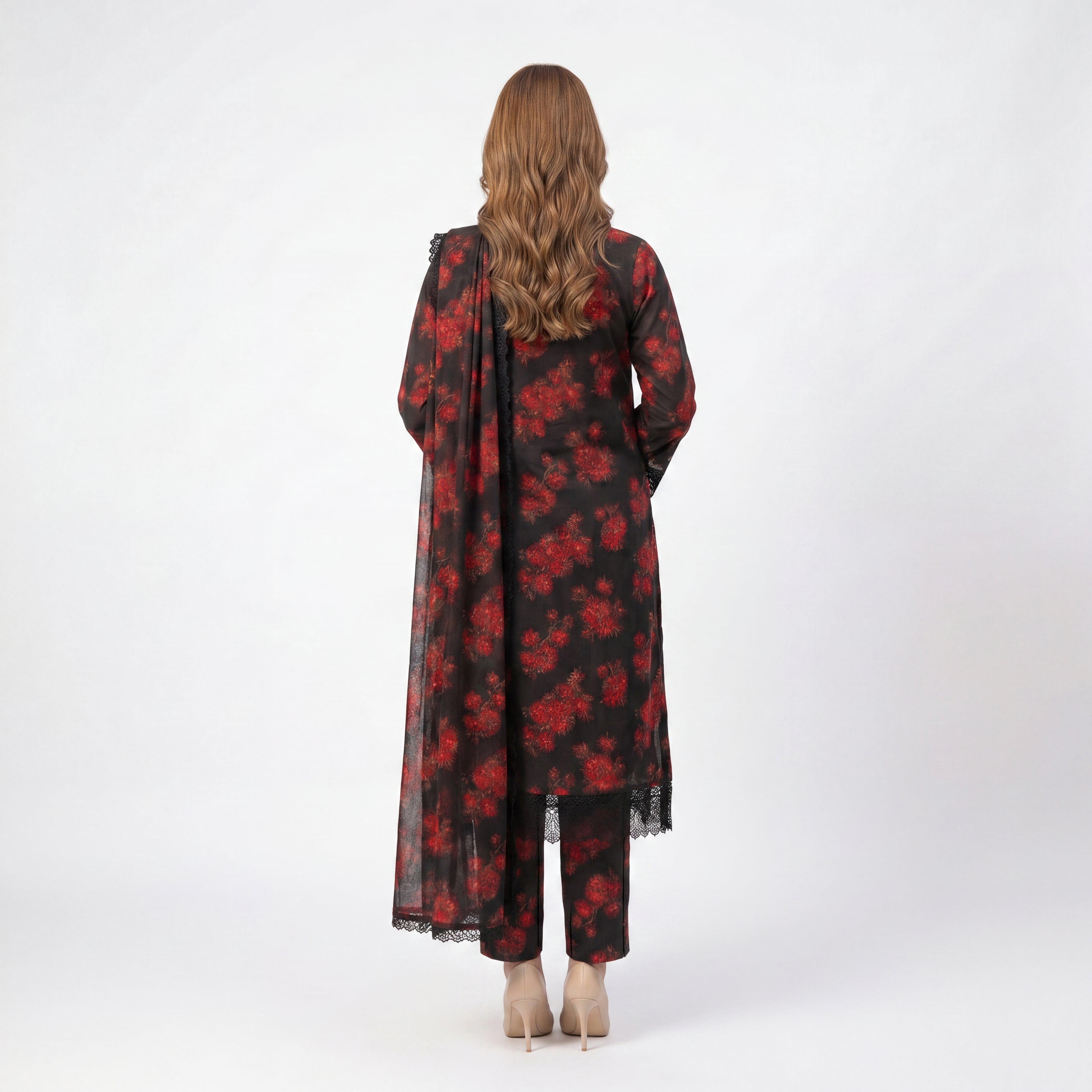 Mohagni Gulnoor Crimson Noir – 3PC Lawn Suit