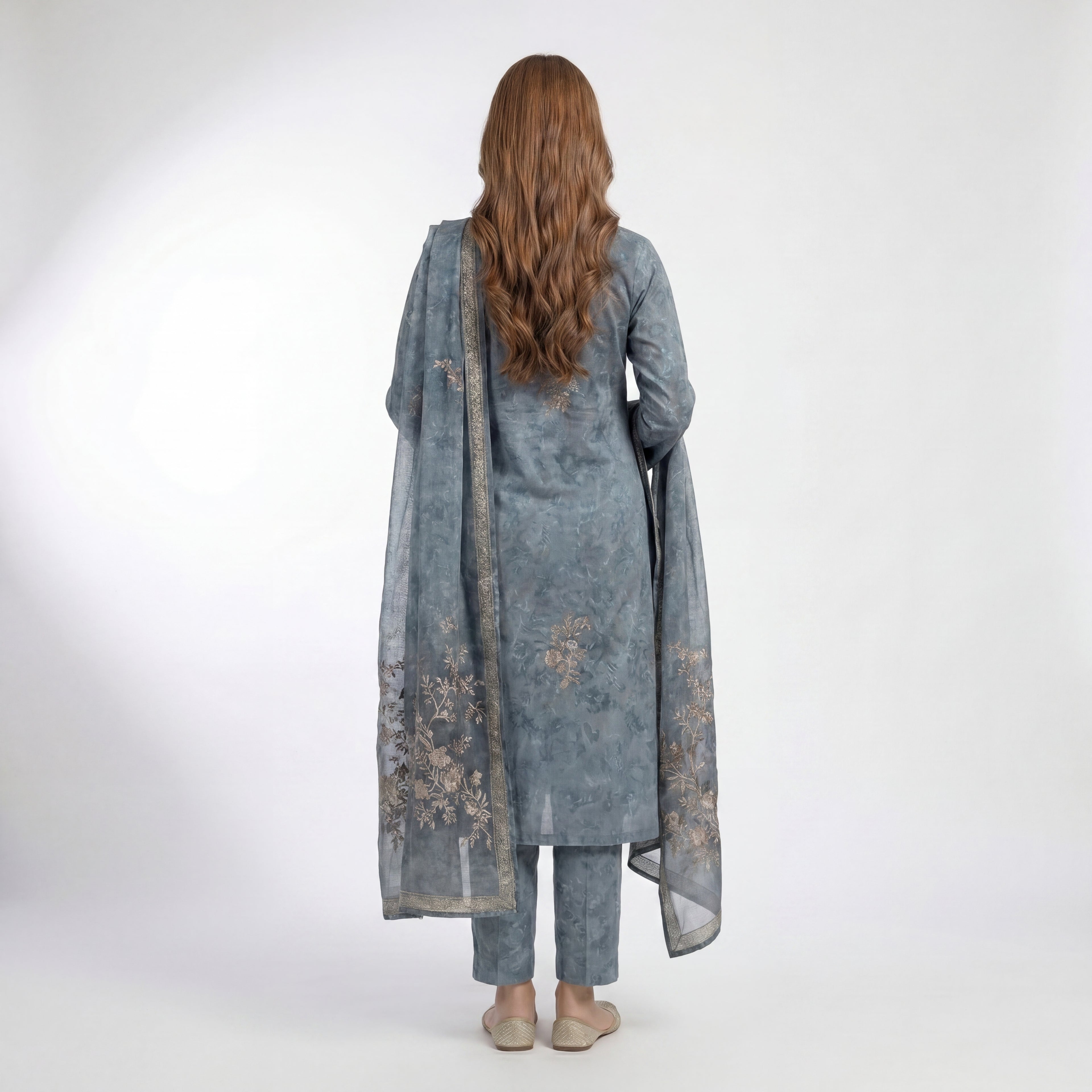 Mohagni Andaz Azure Bloom – 3PC Lawn Suit