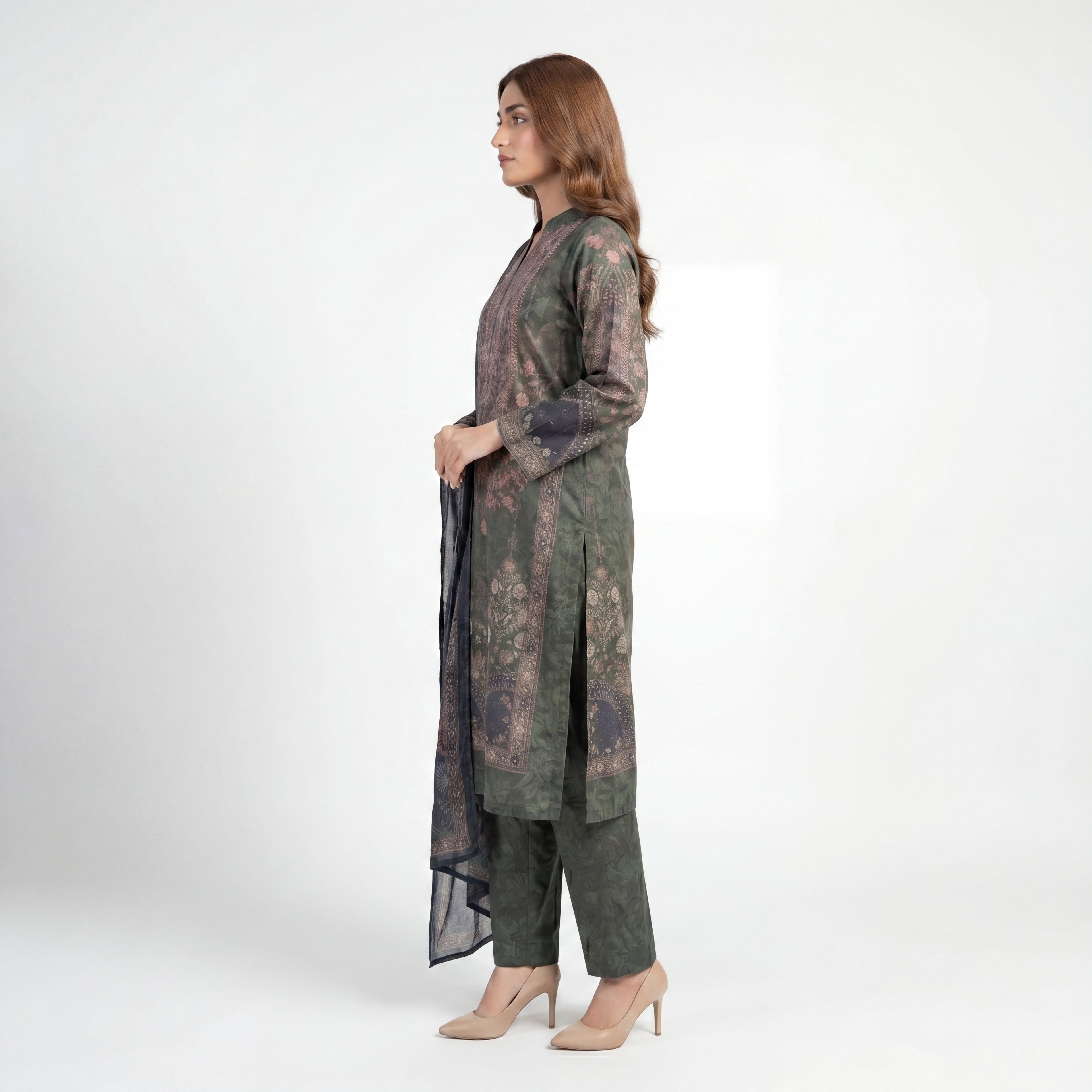 Mohagni Andaz Forest Luxe – 3PC Lawn Suit